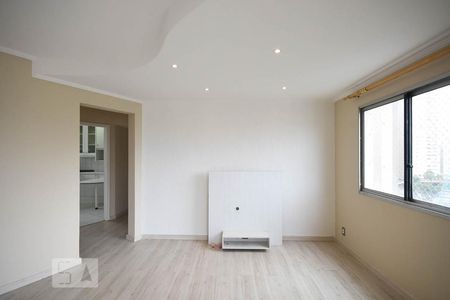 Sala de apartamento para alugar com 3 quartos, 115m² em Jardim Ampliação, São Paulo