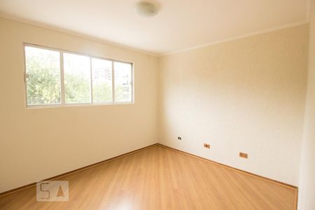 Quarto 2 (suíte) de apartamento para alugar com 3 quartos, 89m² em Vila Izabel, Curitiba
