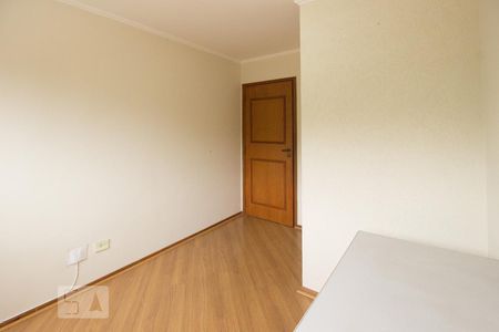 Quarto 1 de apartamento para alugar com 3 quartos, 89m² em Vila Izabel, Curitiba