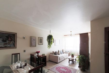 Sala de apartamento para alugar com 3 quartos, 99m² em Santo Amaro, São Paulo