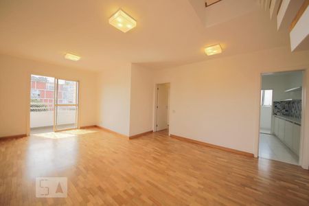 Sala  de apartamento à venda com 3 quartos, 180m² em Vila Madalena, São Paulo