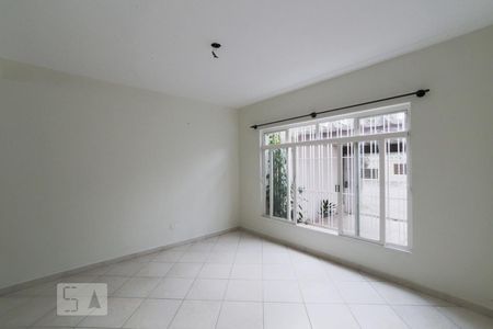 Sala de casa à venda com 3 quartos, 150m² em Vila Cordeiro, São Paulo