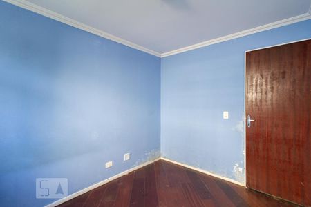 Quarto 1 de apartamento para alugar com 2 quartos, 47m² em Novo Mundo, Curitiba