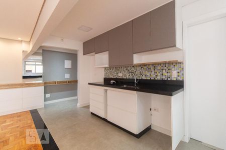 Sala e cozinha de apartamento para alugar com 2 quartos, 72m² em Vila Gomes Cardim, São Paulo