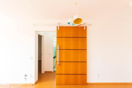 Detalhe Sala de apartamento para alugar com 2 quartos, 64m² em Vila Alexandria, São Paulo