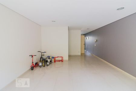 Sala 01 de casa para alugar com 3 quartos, 270m² em Rudge Ramos, São Bernardo do Campo