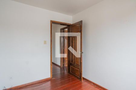 Quarto 2 de apartamento para alugar com 2 quartos, 85m² em Medianeira, Porto Alegre