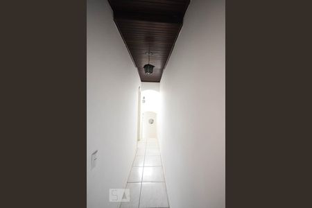 Corredor de casa à venda com 2 quartos, 170m² em Vila Sônia, São Paulo