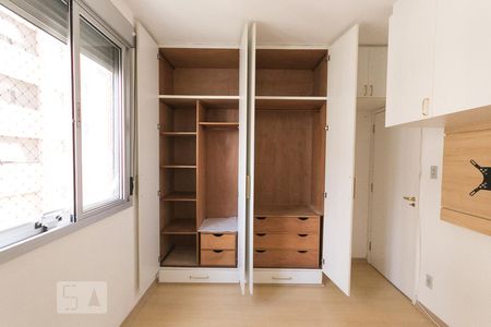 Quarto 1  de apartamento para alugar com 2 quartos, 59m² em Cambuci, São Paulo