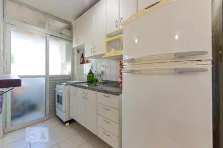 Cozinha de apartamento à venda com 2 quartos, 55m² em Pinheiros, São Paulo