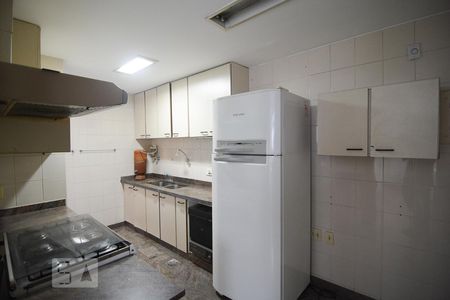 Cozinha de apartamento à venda com 4 quartos, 203m² em São Bento, Belo Horizonte