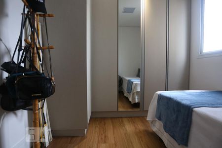 Quarto de apartamento para alugar com 2 quartos, 72m² em Jaguaré, São Paulo