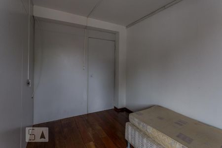 Quarto 2 de apartamento para alugar com 2 quartos, 85m² em Medianeira, Porto Alegre