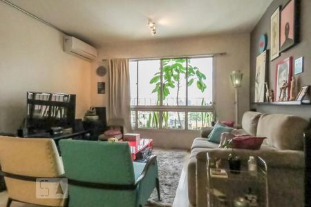 Sala de apartamento para alugar com 1 quarto, 57m² em Moema, São Paulo