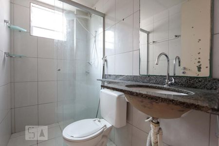 banheiro de apartamento à venda com 2 quartos, 57m² em Paraisópolis, São Paulo