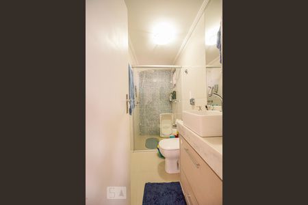 Banheiro de apartamento à venda com 2 quartos, 60m² em Vila Prudente, São Paulo