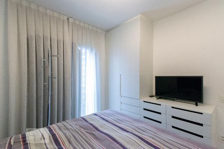 Suíte de apartamento para alugar com 1 quarto, 50m² em Itaim Bibi, São Paulo