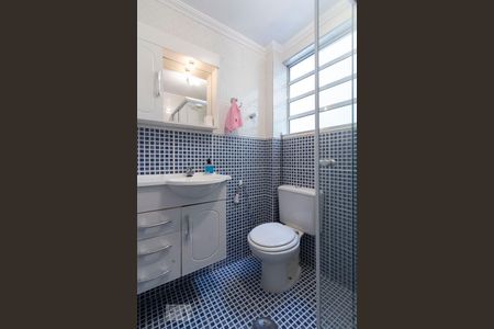 Banheiro de apartamento para alugar com 1 quarto, 50m² em Vila Ester (zona Norte), São Paulo