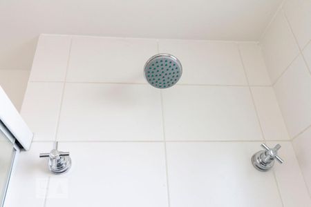 Detalhe banheiro  de apartamento para alugar com 2 quartos, 64m² em Vila Bertioga, São Paulo