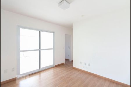 Sala  de apartamento para alugar com 2 quartos, 64m² em Vila Bertioga, São Paulo