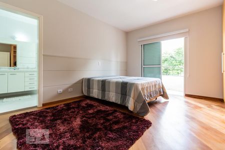 Casa à venda com 450m², 4 quartos e 6 vagas Casa à venda com 450m², 4 quartos e 6 vagasSuíte 2