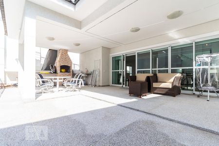 Casa à venda com 450m², 4 quartos e 6 vagas Casa à venda com 450m², 4 quartos e 6 vagasÁrea Externa