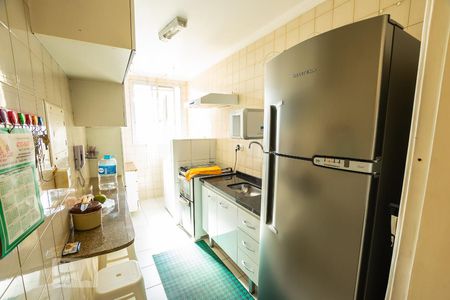 Cozinha de apartamento à venda com 1 quarto, 40m² em Vila Mascote, São Paulo