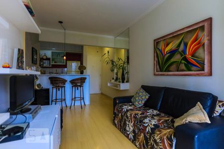 Sala Tv de apartamento para alugar com 2 quartos, 45m² em Pinheiros, São Paulo