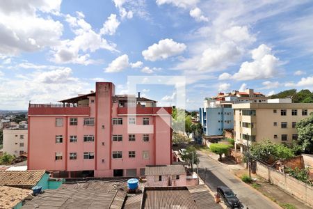 Vista do Quarto 1 de apartamento para alugar com 3 quartos, 95m² em União, Belo Horizonte