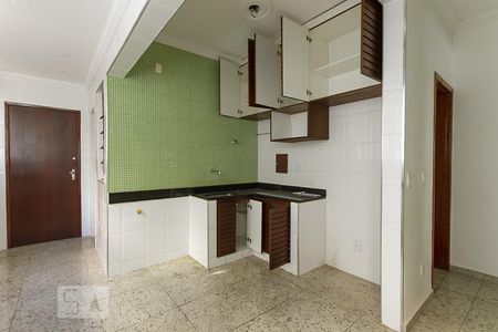 Cozinha de apartamento à venda com 3 quartos, 90m² em São Lucas, Belo Horizonte