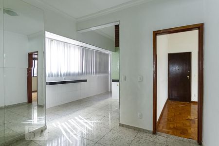 Sala de apartamento à venda com 3 quartos, 90m² em São Lucas, Belo Horizonte