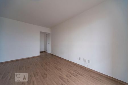 Sala de apartamento à venda com 3 quartos, 70m² em Vila Humaitá, Santo André