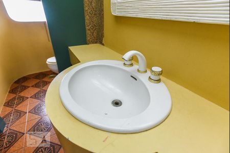 Lavabo de apartamento à venda com 3 quartos, 212m² em Vila Assunção, Santo André