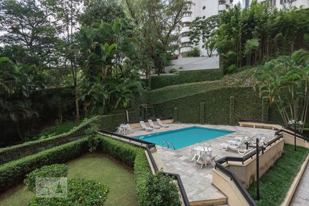 Vista da sala de apartamento à venda com 4 quartos, 240m² em Real Parque, São Paulo