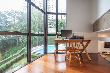 Sala de apartamento à venda com 4 quartos, 240m² em Real Parque, São Paulo