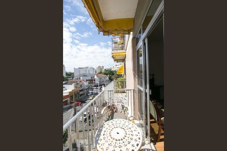 Varanda sala de apartamento à venda com 3 quartos, 120m² em Grajaú, Rio de Janeiro