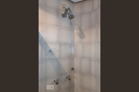 Apartamento à venda com 170m², 4 quartos e 3 vagas Apartamento à venda com 170m², 4 quartos e 3 vagasBanheiro da Suíte 1