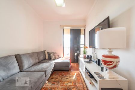 Apartamento à venda com 170m², 4 quartos e 3 vagas Apartamento à venda com 170m², 4 quartos e 3 vagasSala de tv