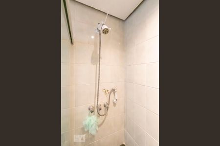 Apartamento à venda com 170m², 4 quartos e 3 vagas Apartamento à venda com 170m², 4 quartos e 3 vagasBanheiro da Suíte 2