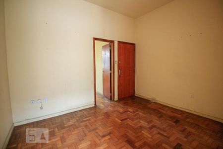 Sala de apartamento para alugar com 1 quarto, 40m² em Irajá, Rio de Janeiro