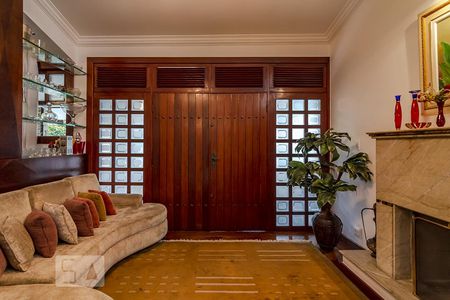 Sala de casa à venda com 5 quartos, 550m² em Palmares, Belo Horizonte