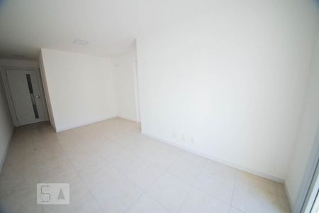 Sala de apartamento para alugar com 2 quartos, 60m² em Badu, Niterói