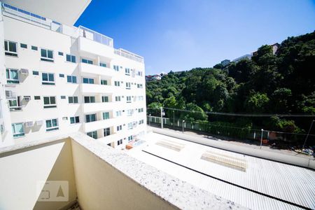 Sala de apartamento para alugar com 2 quartos, 60m² em Badu, Niterói