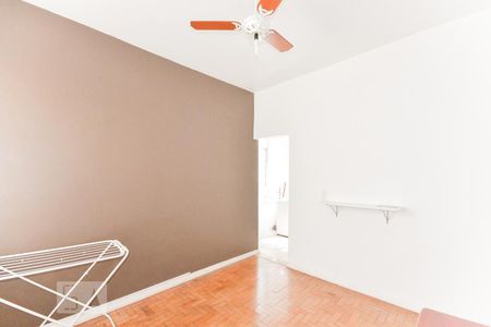 Sala de kitnet/studio à venda com 1 quarto, 38m² em Tijuca, Rio de Janeiro