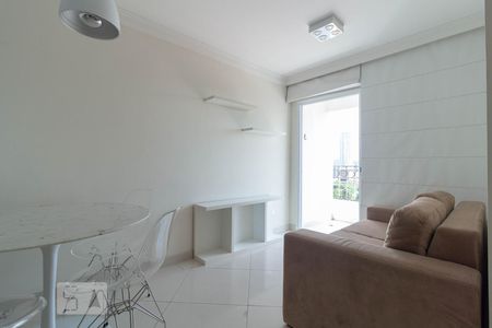 Sala de apartamento para alugar com 1 quarto, 45m² em Brooklin Paulista, São Paulo