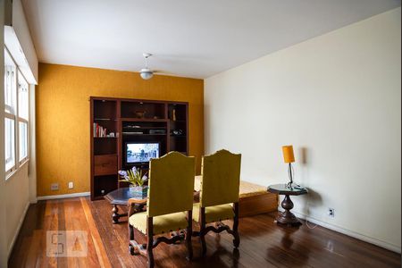 Sala de apartamento para alugar com 3 quartos, 130m² em Copacabana, Rio de Janeiro