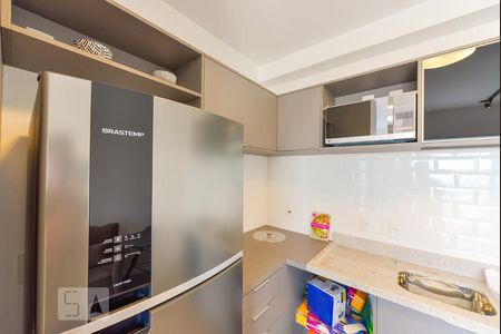 Cozinha de kitnet/studio para alugar com 1 quarto, 30m² em Sumarezinho, São Paulo