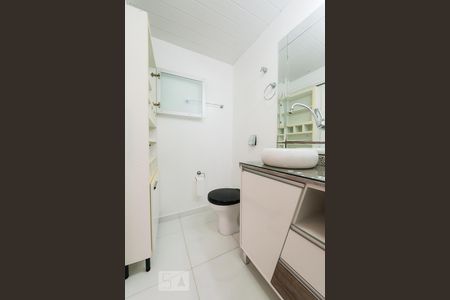 Banheiro 1 de apartamento para alugar com 2 quartos, 115m² em Estreito, Florianópolis