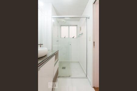 Banheiro 1 de apartamento para alugar com 2 quartos, 115m² em Estreito, Florianópolis