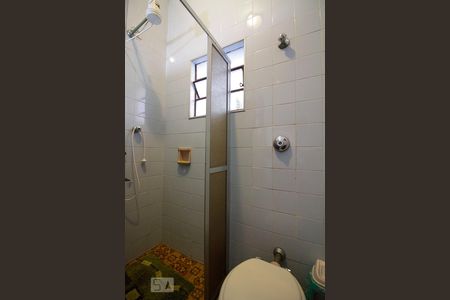 Casa à venda com 172m², 4 quartos e 1 vaga Casa à venda com 172m², 4 quartos e 1 vagaBanheiro